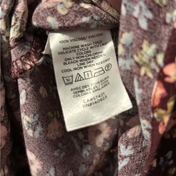 LOFT Floral Midi Skirt - Picture 6 of 6